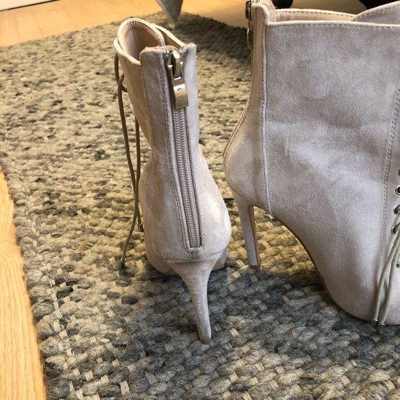 Booties - Picture 4 of 6